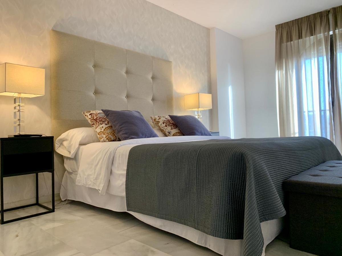 Two-Bedroom Apartment with Puerto Banus View (4 Adults),1332383123:JPEG